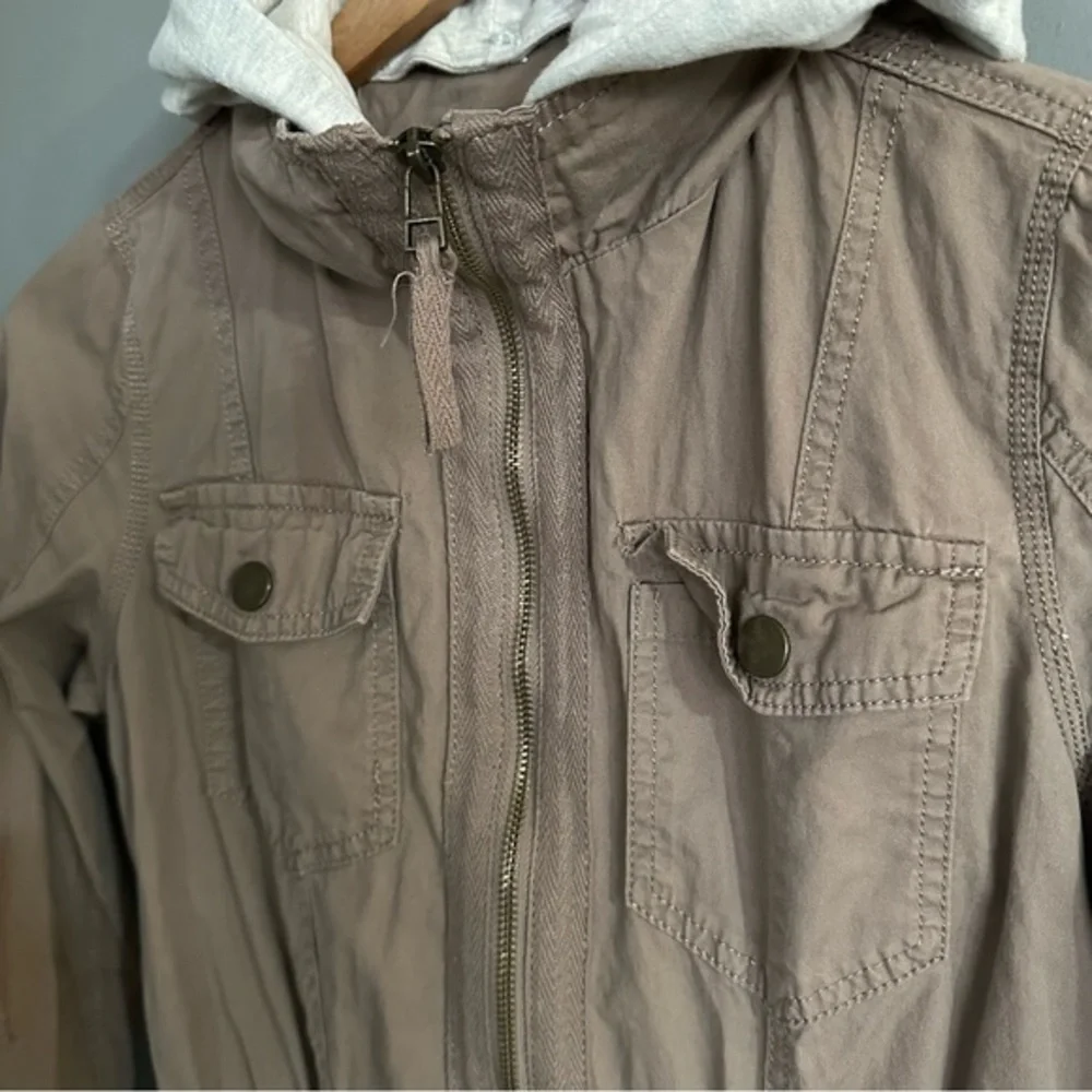 Daytrip Utility Jacket with Removable‎ Hood | Brown